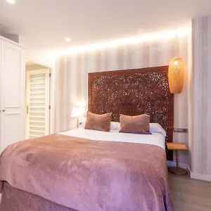 Отель Serennia Fira Gran Via Exclusive, Оспиталет-де-Льобрегат